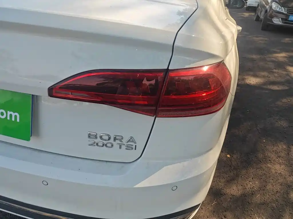 Volkswagen Bora — миниатюра 8