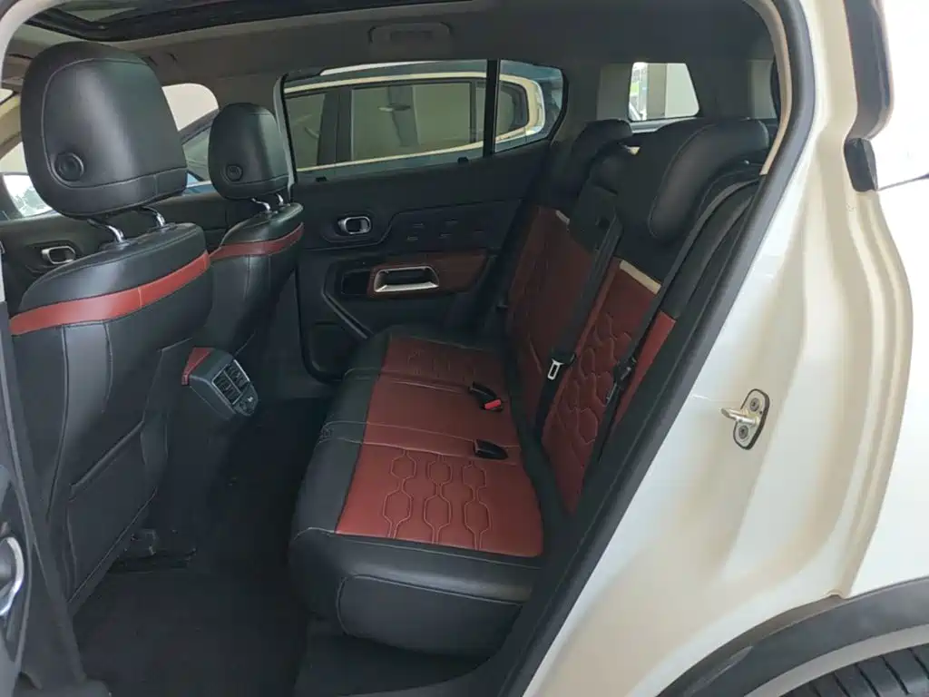 Citroen C5 AIRCROSS — миниатюра 17