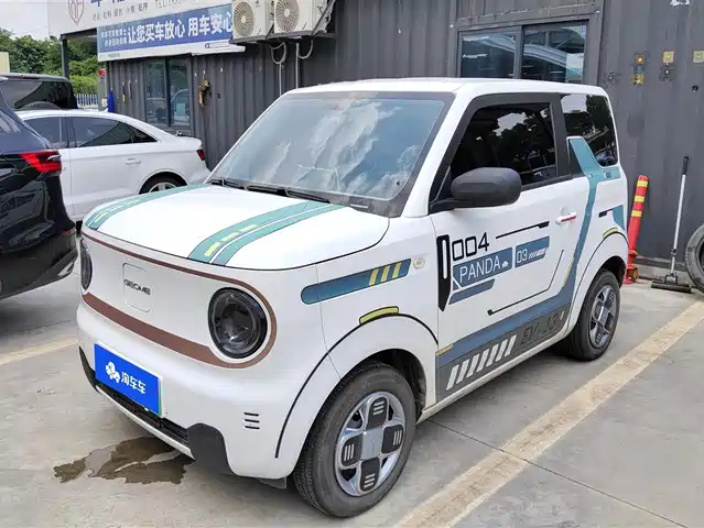 2025 Geely LC (Panda)