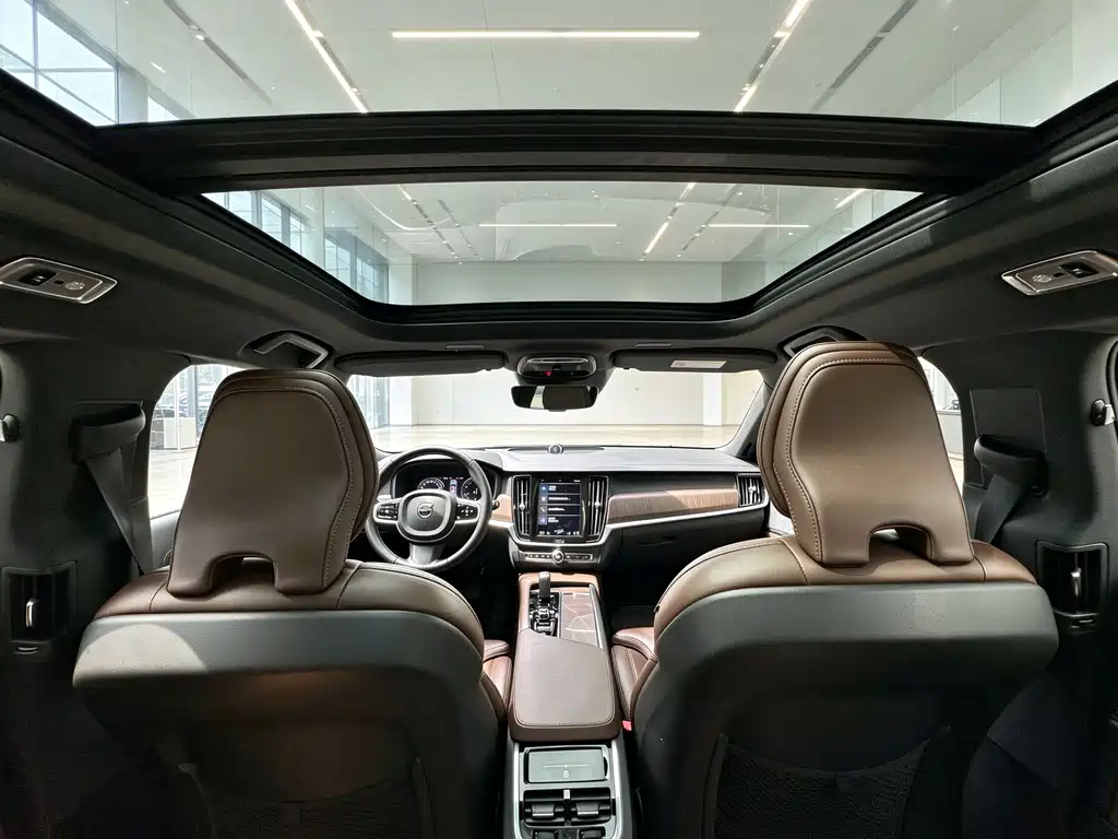 Volvo V90 — миниатюра 18