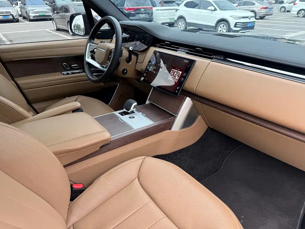 Land Rover Range Rover — миниатюра 11