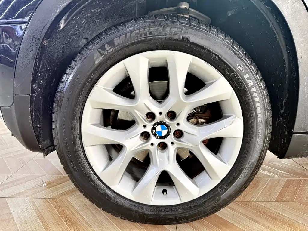 BMW X5 (Import) — миниатюра 16