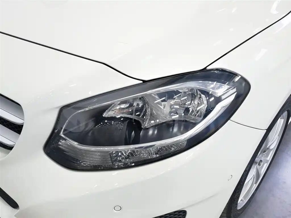 Mercedes-Benz B-Class B 2015 B 200