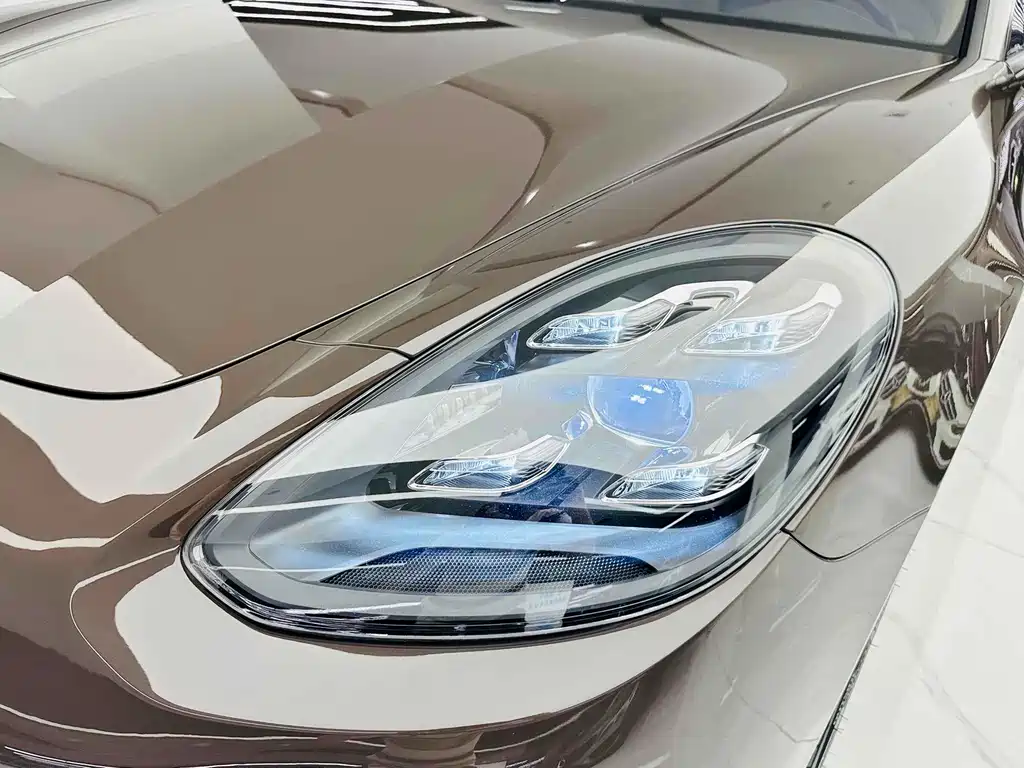 Porsche Panamera — миниатюра 21