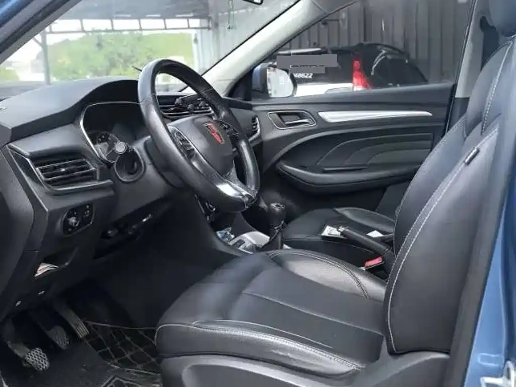 Roewe RX3 — миниатюра 5