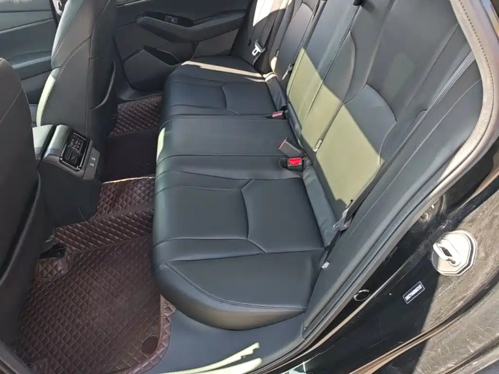Honda Accord — миниатюра 17