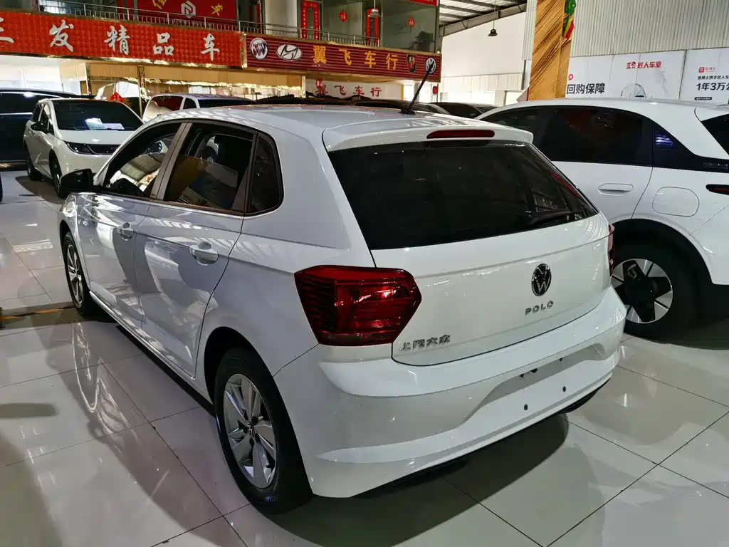 Volkswagen Polo — миниатюра 7