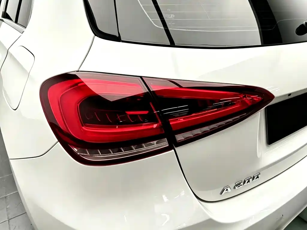 Mercedes-Benz A-Class (Import) — миниатюра 19