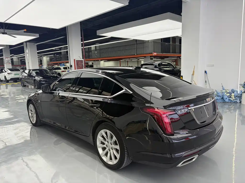 Cadillac CT5 — миниатюра 15