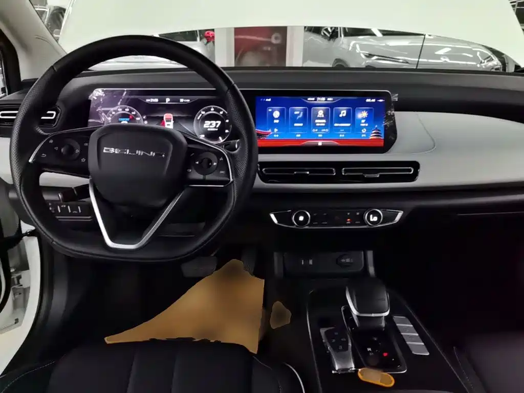 BAIC EU5 Plus — миниатюра 10