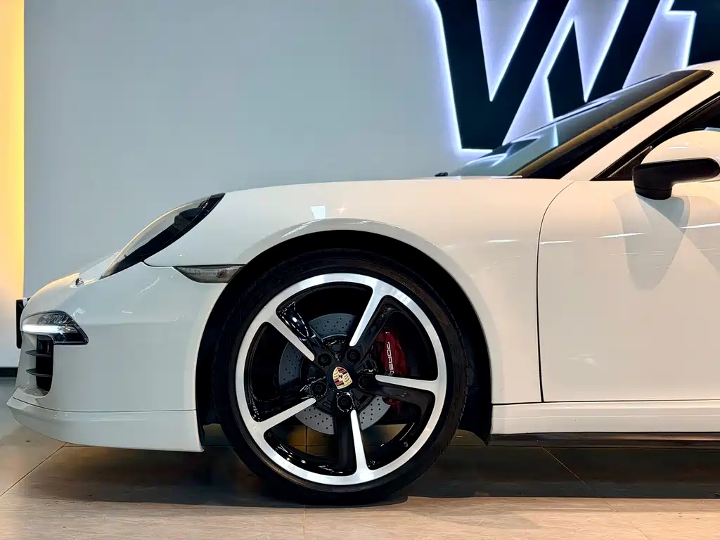 Porsche 911 — миниатюра 10