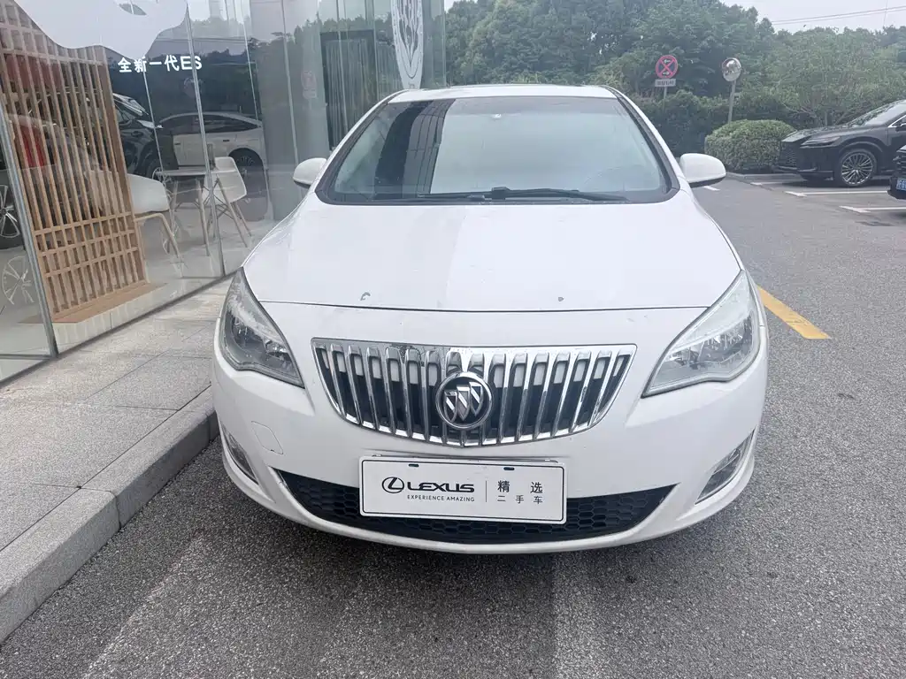 Buick Excelle 2014 XT 1.6L AT Fashion