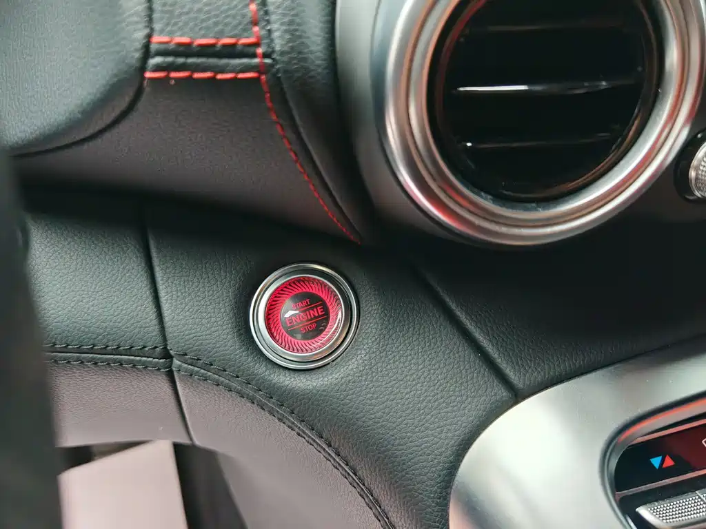 MERCEDES-BENZ AMG GT