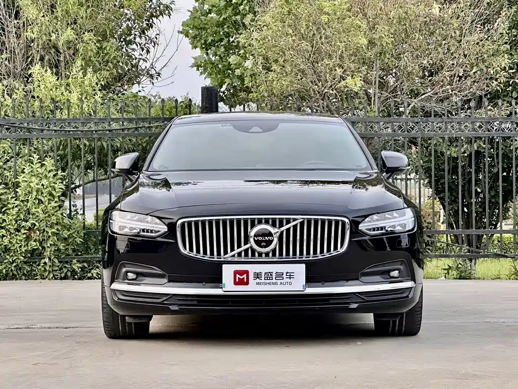 Volvo S90 — миниатюра 2