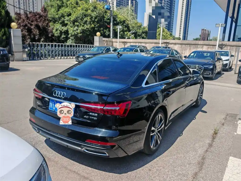 Audi A6L 2021 40 TFSI Luxury