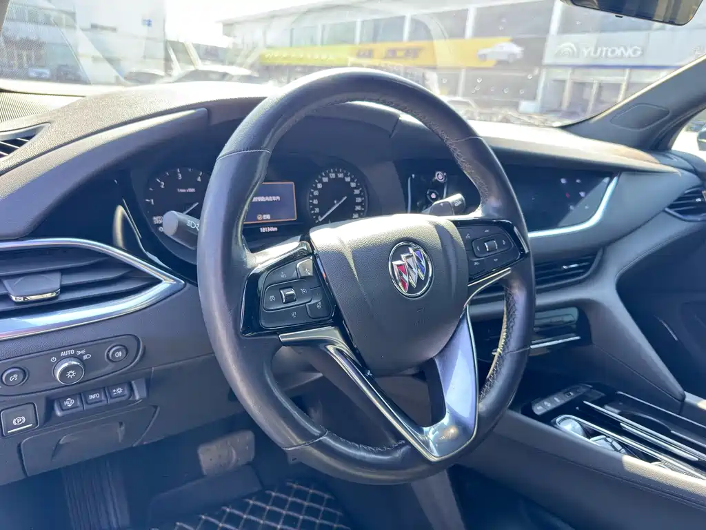 Buick Enclave — миниатюра 12