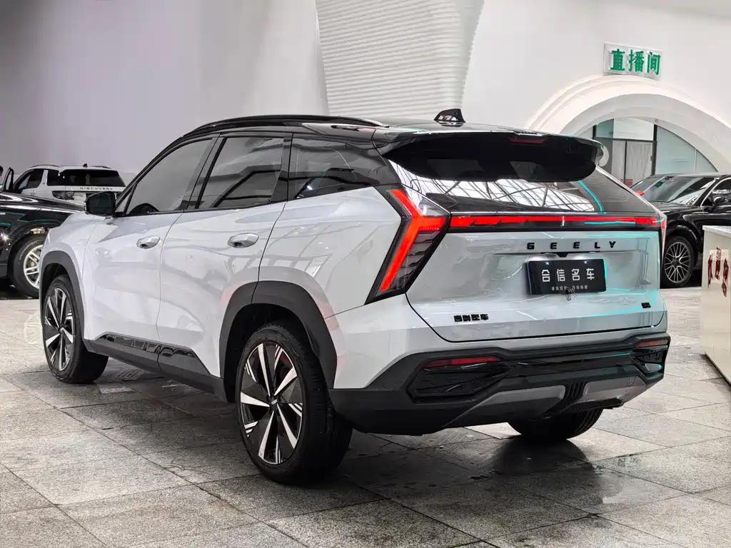 Geely Boyue L L 2023 1.5TD DCT Luxury