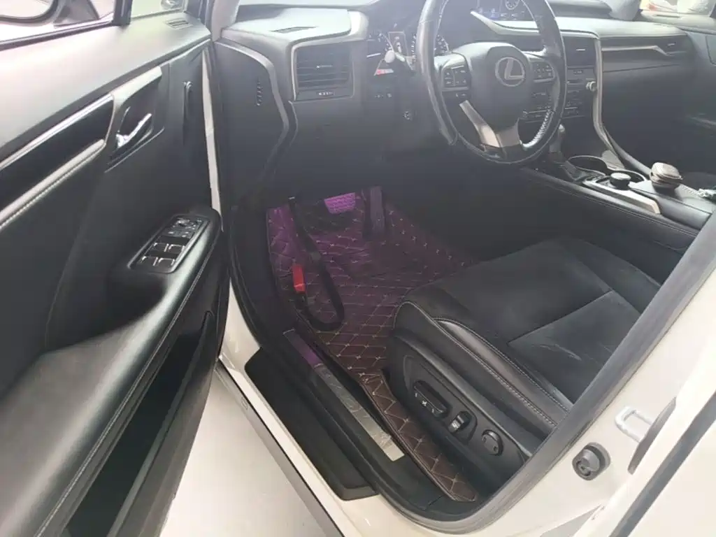 Lexus RX — миниатюра 16
