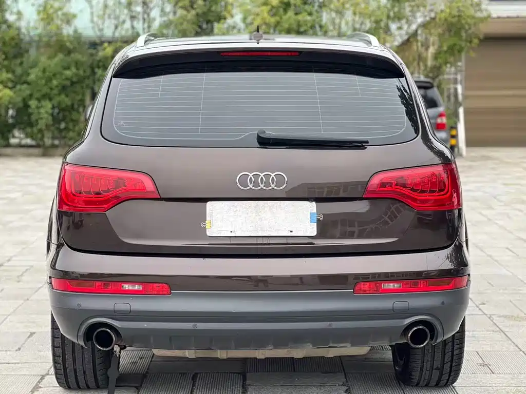 Audi Q7 — миниатюра 9