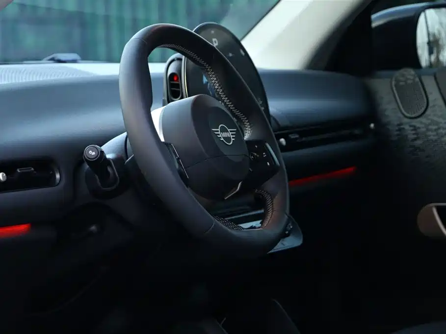 MINI ELECTRIC  COOPER