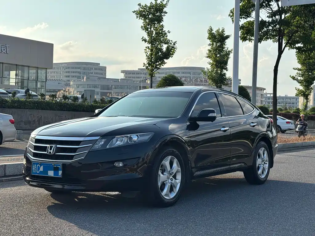 Купить Honda Crosstour