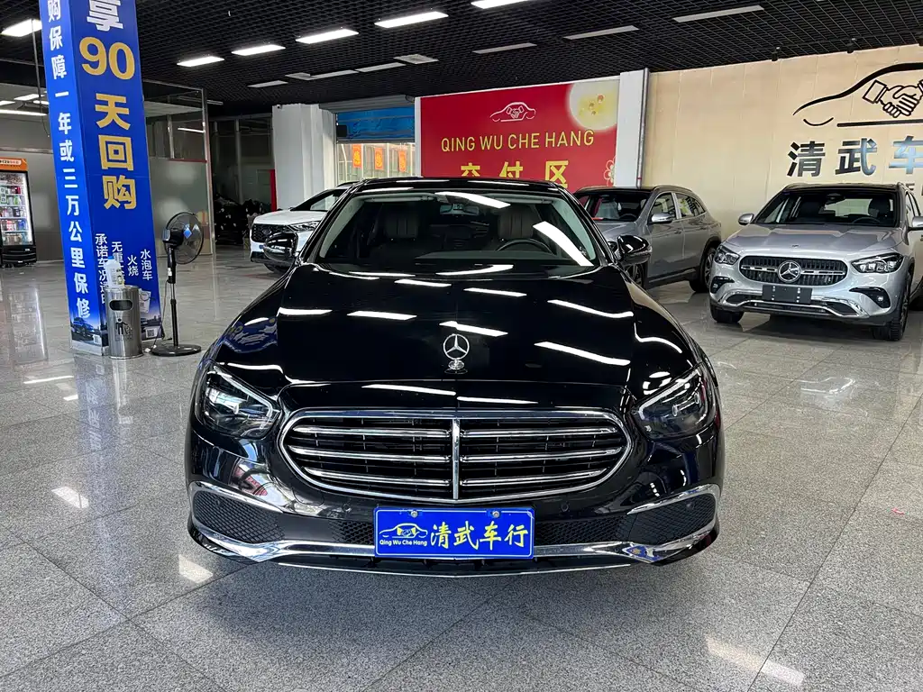 MERCEDES-BENZ E CLASS