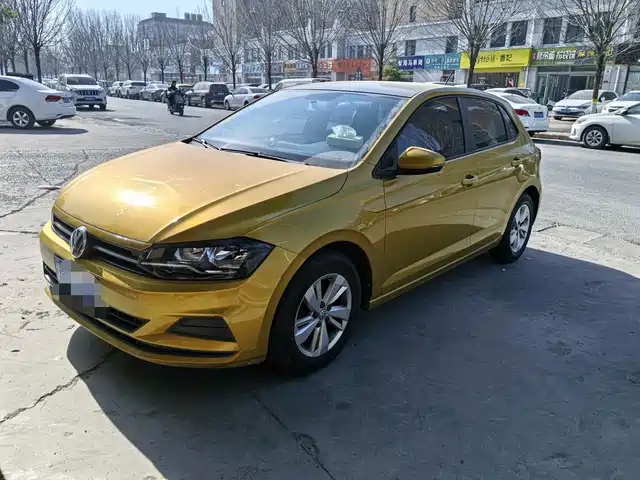 VOLKSWAGEN POLO 2019