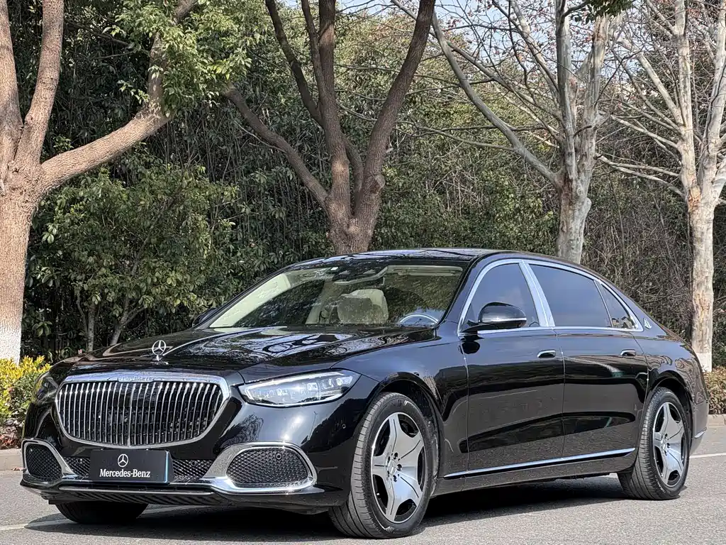 Mercedes-Benz S-Class 2024