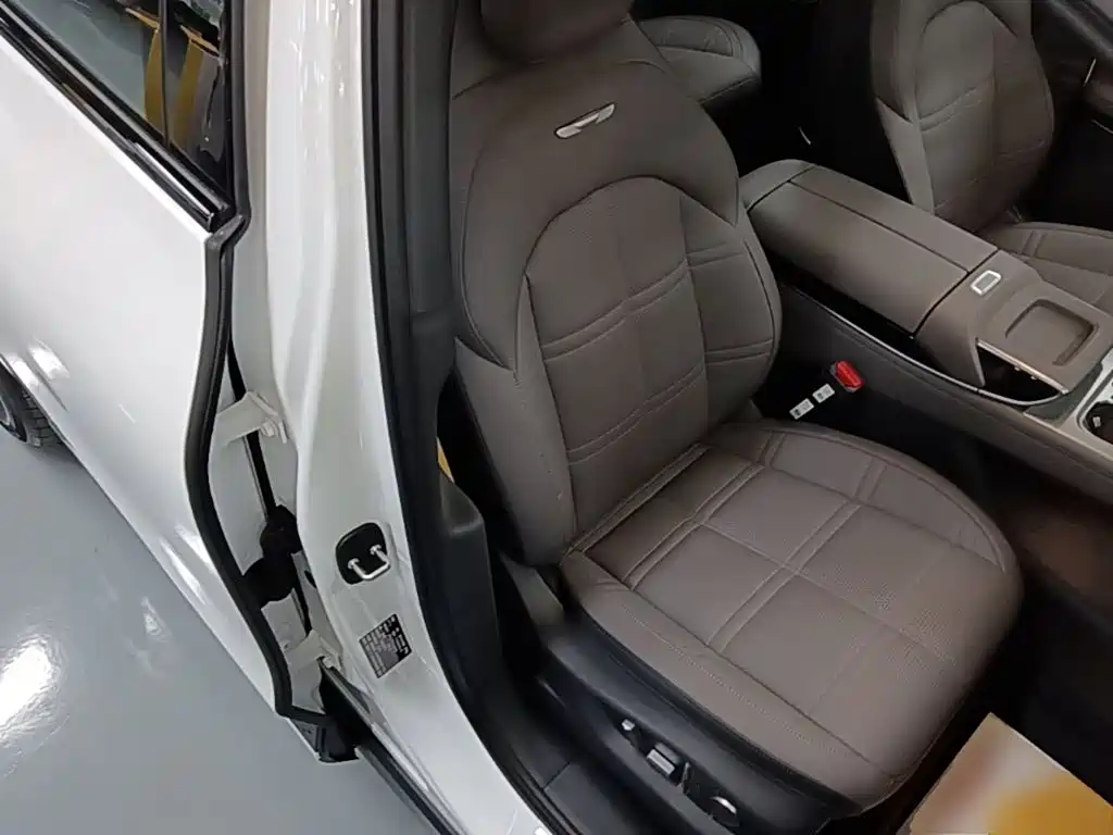 Hongqi Hongqi Tiangong 08 — миниатюра 25