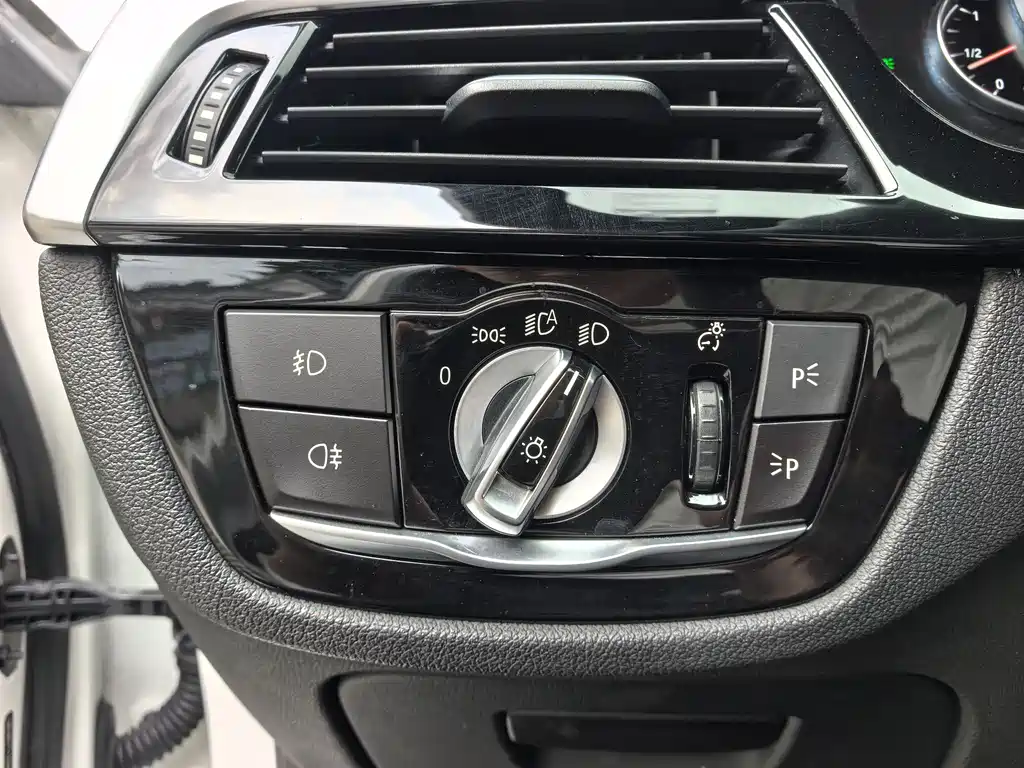 BMW 5 Series 5 2018 525Li M Sport