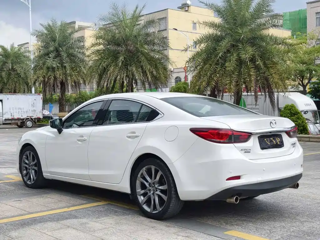 Mazda Atenza — миниатюра 6