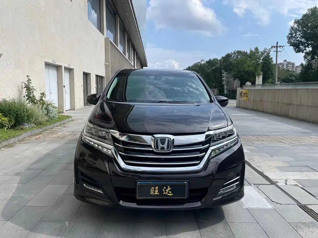 Honda Elysion — миниатюра 3