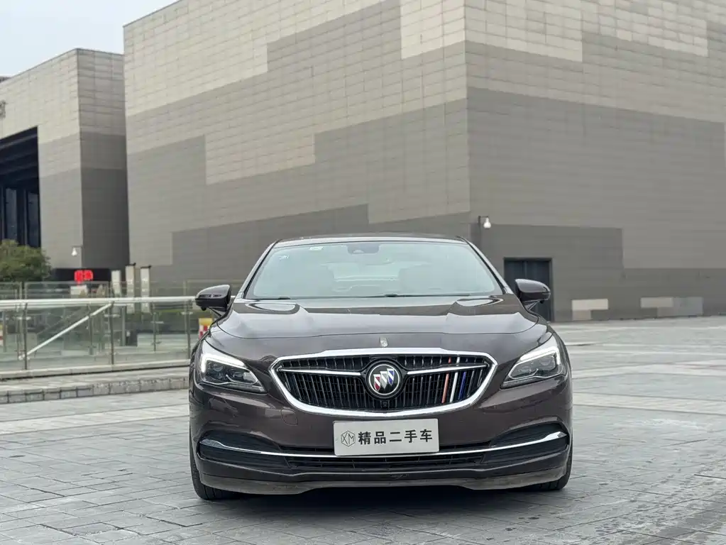BUICK LACROSSE