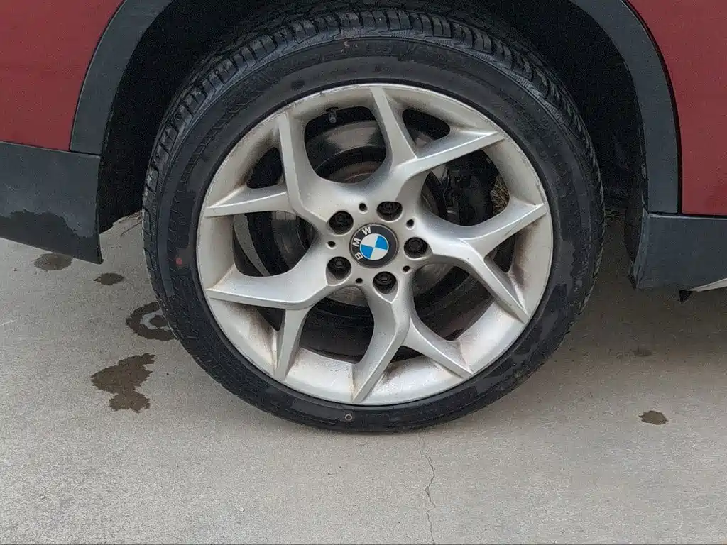 BMW X1 — миниатюра 7