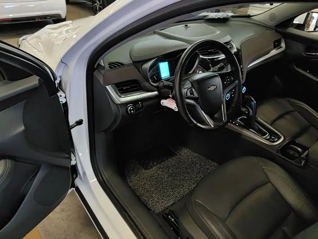 Chevrolet Malibu — миниатюра 16