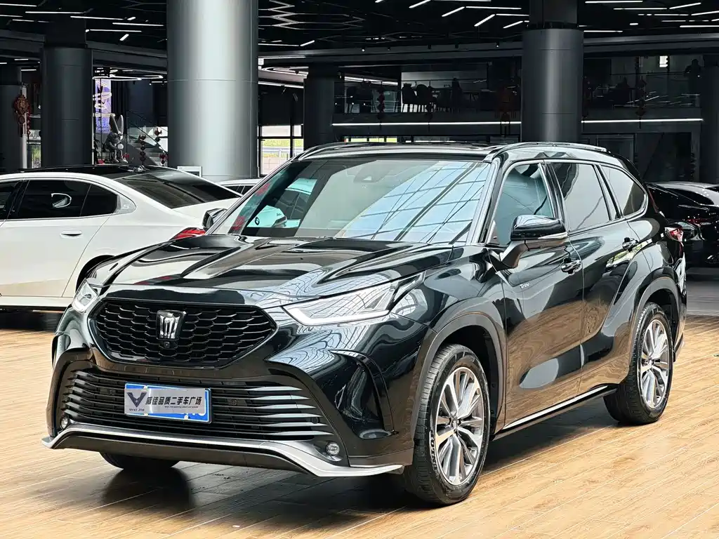 Toyota Crown Kluger