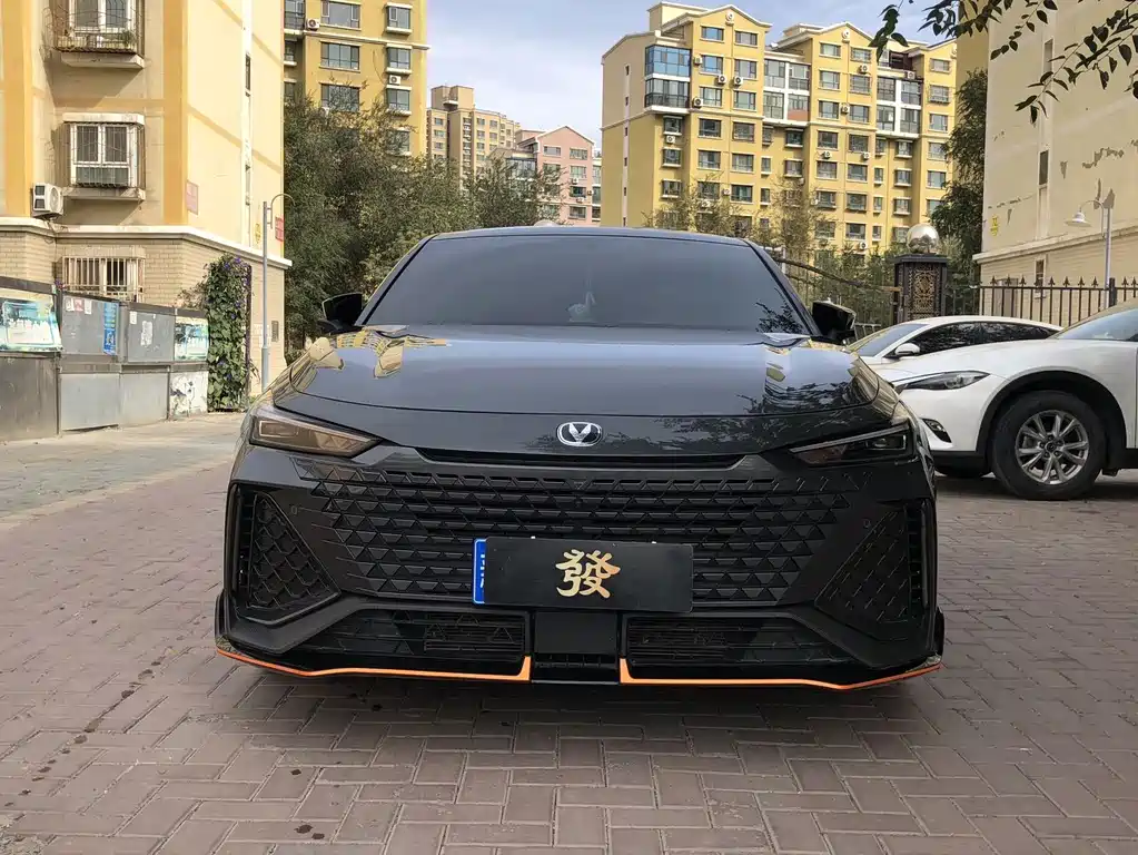 Changan UNI-V