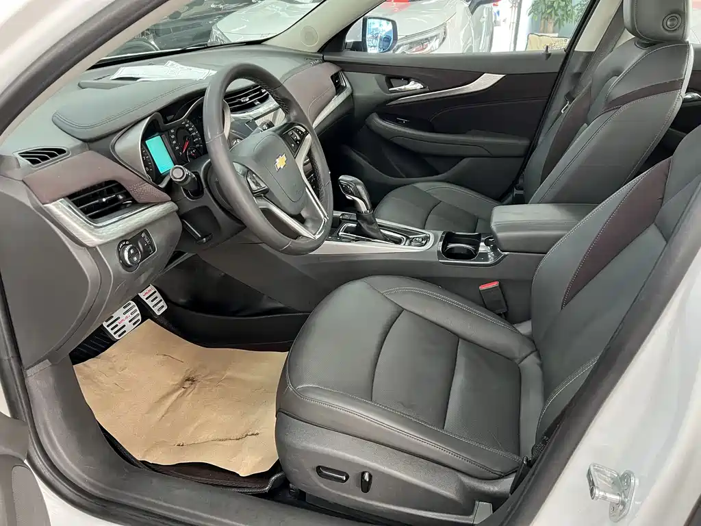 Chevrolet Malibu — миниатюра 4