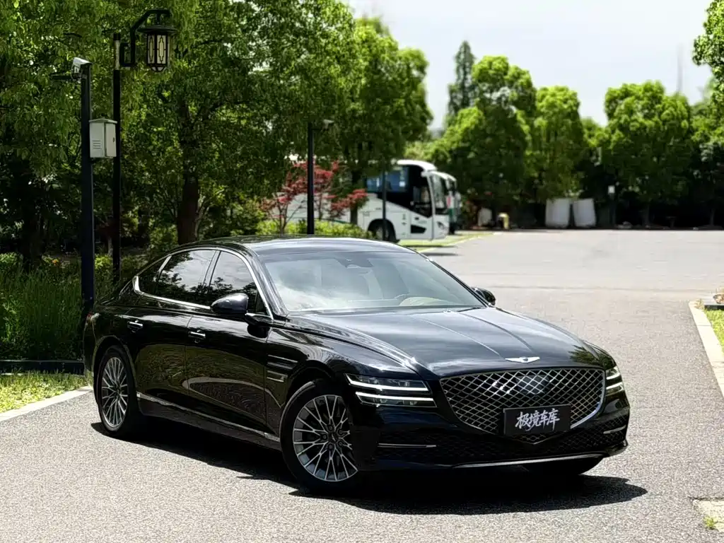 Genesis G80 2023 2.5T Luxury