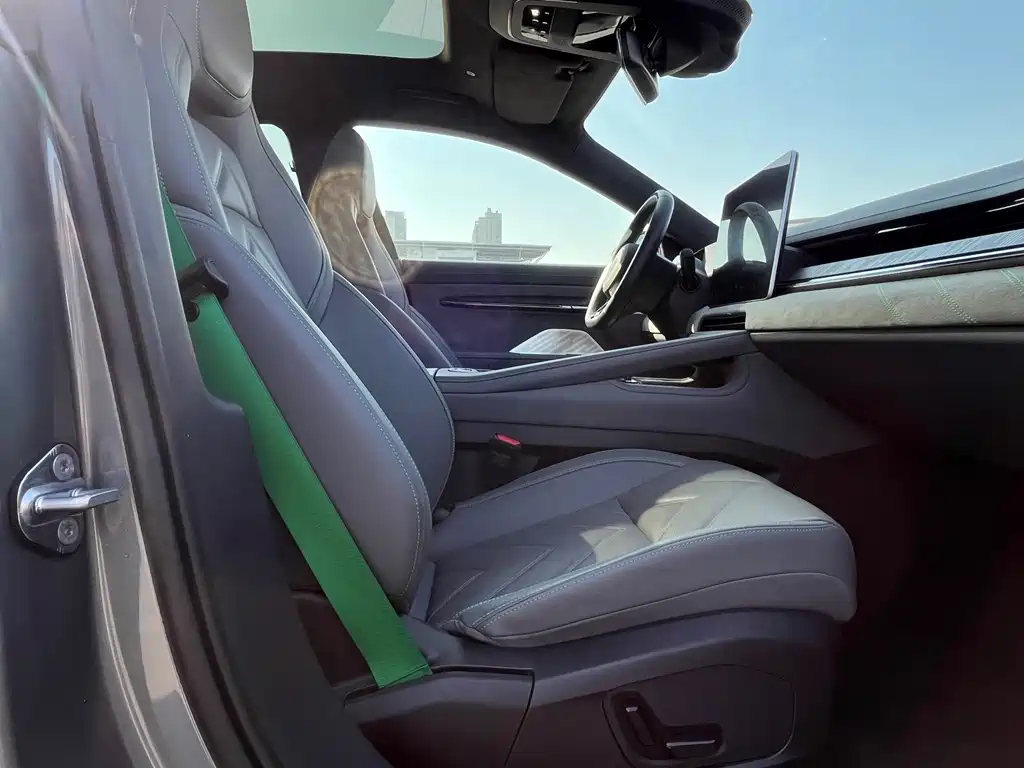 ZEEKR EXTREME KRYPTON 001