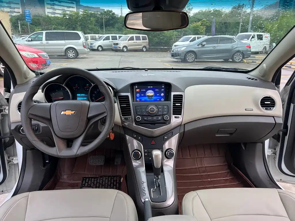 Chevrolet Cruze 2015 1.5L SE AT
