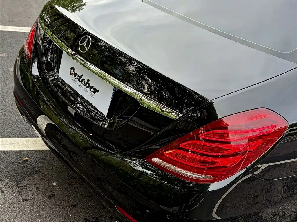 Mercedes-Benz S-Class — миниатюра 6