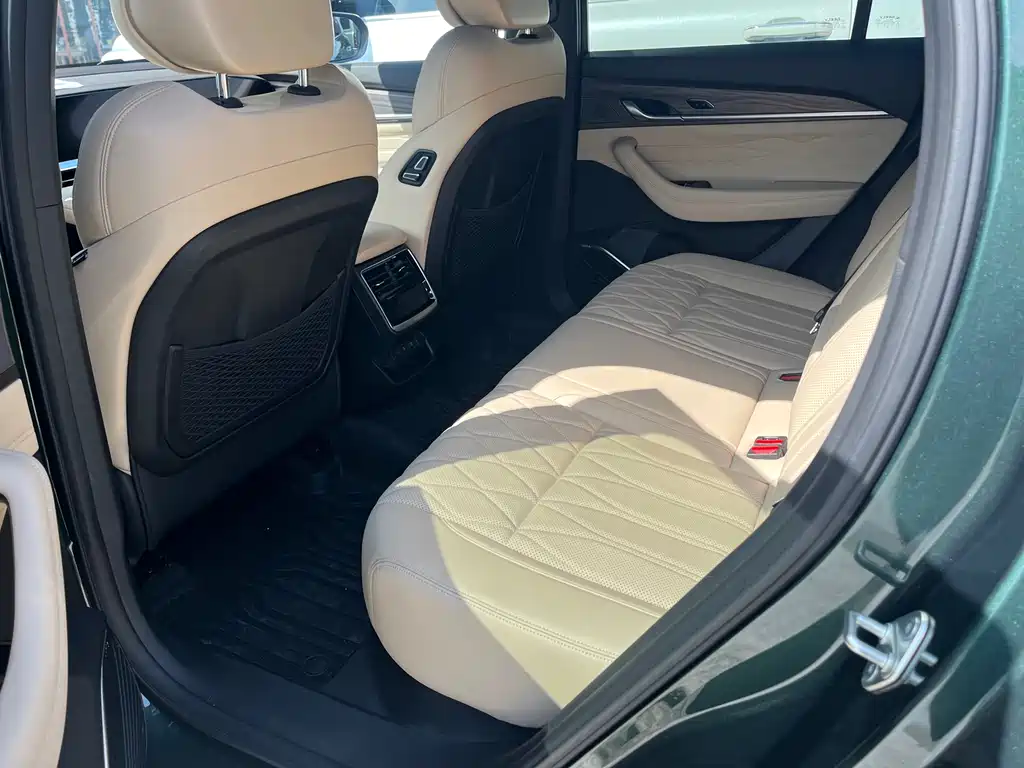 GEELY AUTOMOBILE XINGYUE L