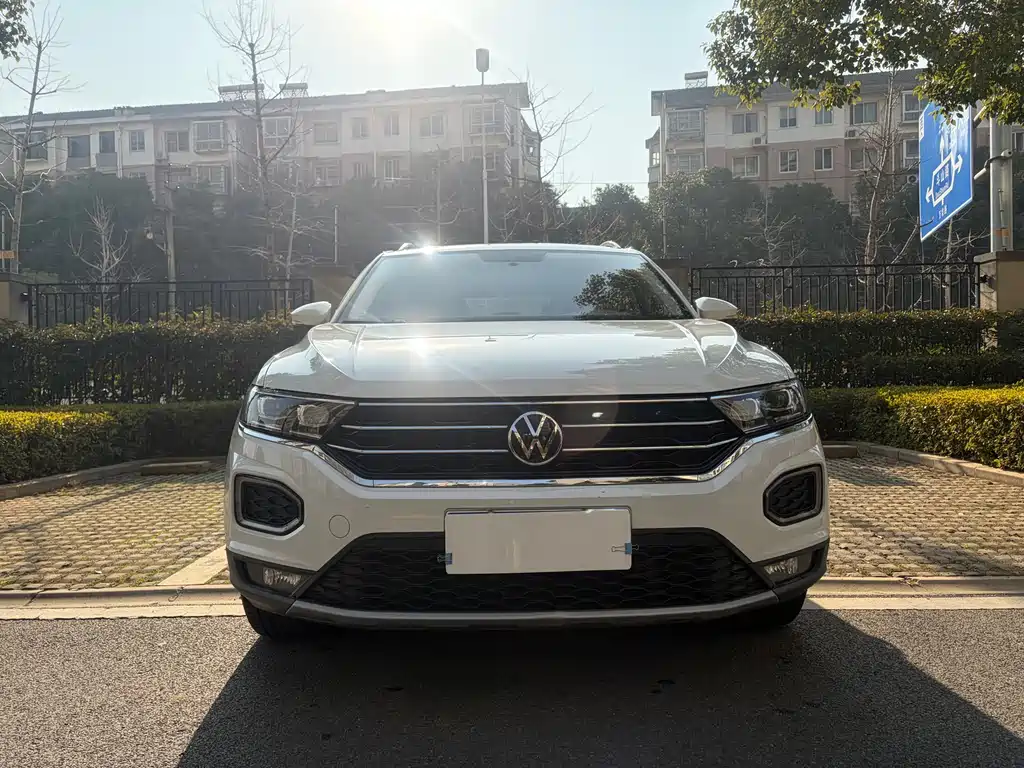 VOLKSWAGEN T ROC EXPLORING SONGS