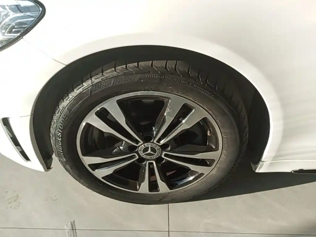 Mercedes-Benz C-Class — миниатюра 23