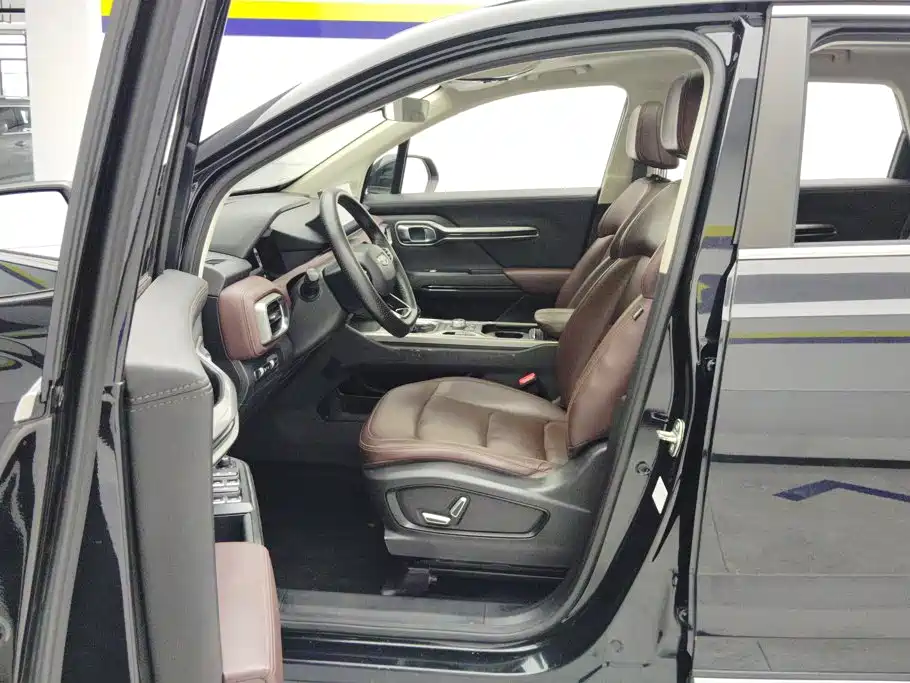 Geely Haoyue — миниатюра 9