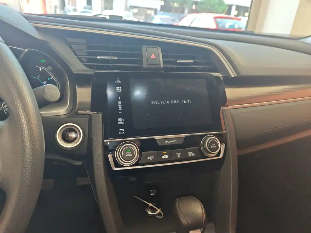 Honda Civic — миниатюра 13