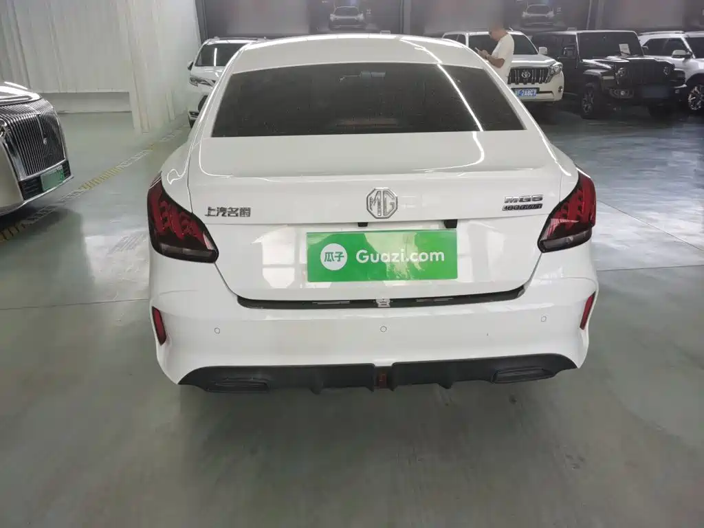 MG MG5 — миниатюра 10