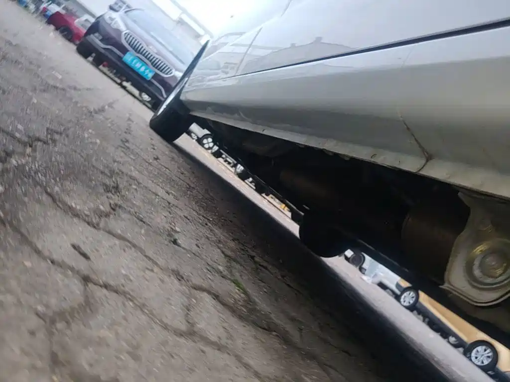 Wuling Hongguang V — миниатюра 22