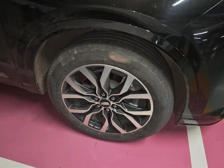 Cadillac XT6 2021 2.0T мест Luxury